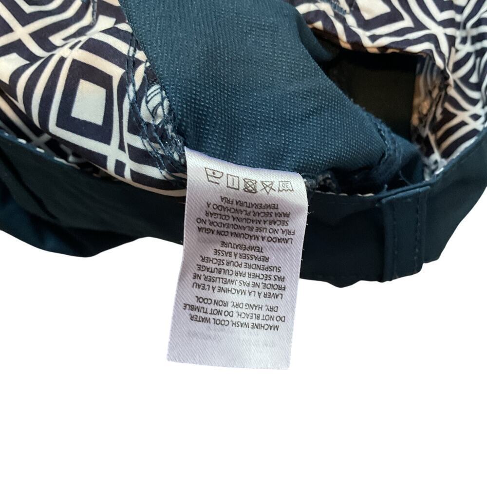 Surf & Swim Company Men’s Blue Shorts. Size 38 - Picture 7 of 7
